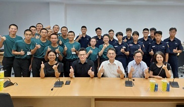 114-1師生活動座談合照