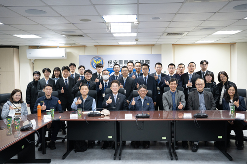 參訪活動人員合照